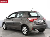 Käytetty Toyota Yaris Hybrid Active 73 HP (53 kW) 2018 Harmaa Viistoperä