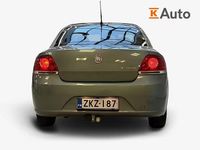 Käytetty Fiat Linea 78 HP (57 kW) 2009 Vihreä Sedan