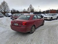 Käytetty Toyota Avensis Terra 129 HP (94 kW) 2005 Punainen Sedan