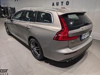 Käytetty Volvo V60 Business Edition 190 HP (139 kW) 2020 Farmari