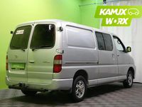 Käytetty Toyota HiAce 117 HP (86 kW) 2009 Hopea Van