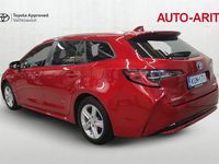 Käytetty Toyota Corolla Active 122 HP (89 kW) 2021 Punainen Farmari