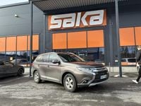 Käytetty Mitsubishi Outlander Intense 150 HP (110 kW) 2017 Katumaasturi