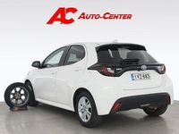Käytetty Toyota Yaris Active 114 HP (83 kW) 2020 Valkoinen Viistoperä