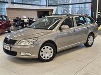 Käytetty Skoda Octavia Ambiente 122 HP (89 kW) 2012 Ruskea Farmari