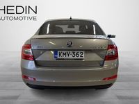 Käytetty Skoda Octavia LAURIN & KLEMENT 180 HP (132 kW) 2015 Peessi Viistoperä