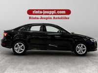 käytetty Audi A3 Sedan Business 1,0 TFSI 85 kW S tronic - Vakionopeussäädin, Penkinlämmittimet, Moottorinlämmitin, Tutkat takana, Kahdet renkaat