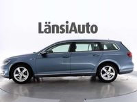 käytetty VW Passat Variant Comfortline 1,4 TSI EcoFuel 110 kW (150 hv) DSG-automaatti - Kaasu/Bensa, Peruutuskamera, Vetokoukku, Dynaudio, Automaattinen ilmastointi