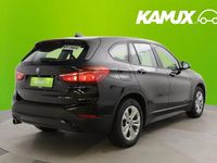 Käytetty BMW X1 Advantage 125 HP (91 kW) 2021 Musta Katumaasturi