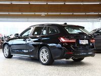 käytetty BMW 330e 330 G21 TouringxDrive A Charged Edition - 3kk lyhennysvapaa - 1-OM, HARMAN/KARDON, ADAP.VAKKARI - Ilmainen kotiintoimitus! - J. autoturva