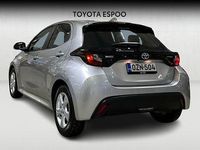 Käytetty Toyota Yaris Active 114 HP (83 kW) 2023 Hopea Viistoperä