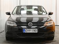 käytetty VW Jetta Comfortline 1,4 TSI 90 kW (122 hv) DSG