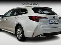 Käytetty Toyota Corolla Edition 140 HP (102 kW) 2025 Harmaa Farmari