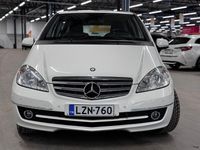 Käytetty Mercedes A160 Business 95 HP (69 kW) 2012 Tila-auto