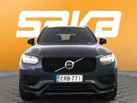 Käytetty Volvo XC90 R-Design 456 HP (335 kW) 2022 Katumaasturi