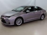 Käytetty Toyota Corolla Active 97 HP (71 kW) 2020 Hopea Sedan