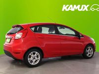 Käytetty Ford Fiesta Titanium 80 HP (58 kW) 2017 Punainen Sedan