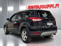 Käytetty Ford Kuga Titanium 150 HP (110 kW) 2015 Musta Katumaasturi