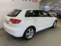 käytetty Audi A3 Sportback Attraction Business 1,6 TDI (DPF) 77 kW Start-Stop - 3kk lyhennysvapaa