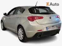 Käytetty Alfa Romeo Giulietta 140 HP (102 kW) 2011 Viistoperä