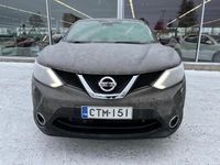 Käytetty Nissan Qashqai Acenta 116 HP (85 kW) 2015 Ruskea Katumaasturi