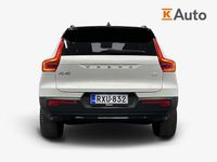 Käytetty Volvo XC40 Plus 300 kW (408 HP) 2022 Valkoinen Katumaasturi