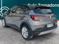 Käytetty Renault Captur Zen 140 HP (102 kW) 2022 Katumaasturi