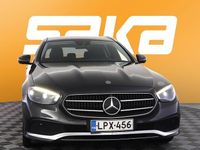 Käytetty Mercedes E300 Avantgarde 320 HP (235 kW) 2021 Farmari