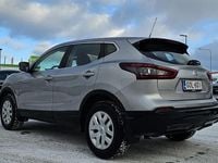 Käytetty Nissan Qashqai Visia 140 HP (102 kW) 2021 Katumaasturi