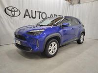 Käytetty Toyota Yaris Cross Plus 116 HP (85 kW) 2024 Sininen Katumaasturi