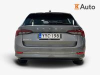 Käytetty Skoda Octavia Style 201 HP (147 kW) 2023 Harmaa Farmari