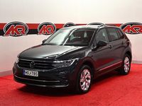 Käytetty VW Tiguan Comfortline 150 HP (110 kW) 2022 Harmaa Katumaasturi
