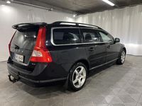 Käytetty Volvo V70 Momentum 175 HP (128 kW) 2010 Farmari