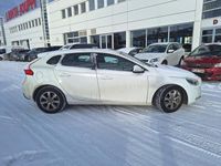 Käytetty Volvo V40 Business Edition 114 HP (83 kW) 2014 Viistoperä