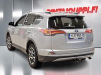 Käytetty Toyota RAV4 Hybrid Active 155 HP (114 kW) 2018 Hopea Katumaasturi