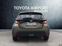 Käytetty Toyota Yaris Multidrive S 125 HP (91 kW) 2021 Ruskea (beige) Viistoperä