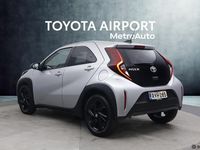 Käytetty Toyota Aygo X Multidrive S 72 HP (52 kW) 2023 Hopea Katumaasturi