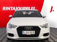 Käytetty Audi A3 Business 116 HP (85 kW) 2019 Valkoinen Sedan