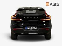 Käytetty Volvo C40 Ultimate 300 kW (408 HP) 2023 Musta Katumaasturi