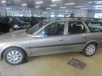 Käytetty Opel Vectra 185 HP (136 kW) 1998 Harmaa Farmari