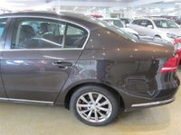 käytetty VW Passat Sedan Comfortline 1,6 TDI 77 kW (105 hv) BlueMotion Technology