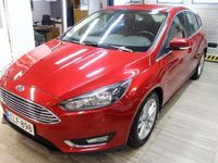 käytetty Ford Focus 1,0 EcoBoost 125hv M6 Titanium 5-ovinen / 1