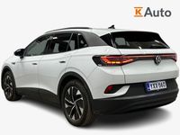 käytetty VW ID4 Pro Performance 150 kW akku 77 kWh ** ACC / Keyless / IQ.Light / ILP / Panorama / Navi / Koukku **