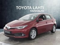 Käytetty Toyota Auris Hybrid Active 99 HP (72 kW) 2018 Viistoperä