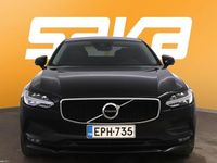Käytetty Volvo S90 Momentum 150 HP (110 kW) 2018 Sedan