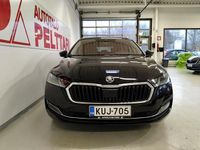 Käytetty Skoda Octavia Style 150 HP (110 kW) 2021 Musta Farmari