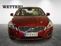 Käytetty Volvo S60 Business Edition 163 HP (119 kW) 2011 Punainen Sedan