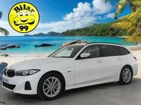 Käytetty BMW 330e Shadowline 292 HP (214 kW) 2023 Farmari