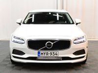 käytetty Volvo V90 D3 AWD Momentum aut ** ALV / 1-Om. Suomi-auto / ACC / Webasto / VOC / Koukku **