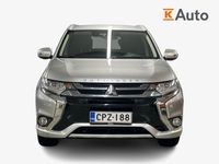 käytetty Mitsubishi Outlander P-HEV Instyle